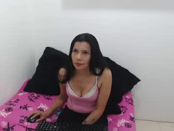 yena_ chaturbate