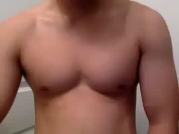 yngguy21 chaturbate