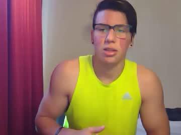 younmuscle_dick12 chaturbate