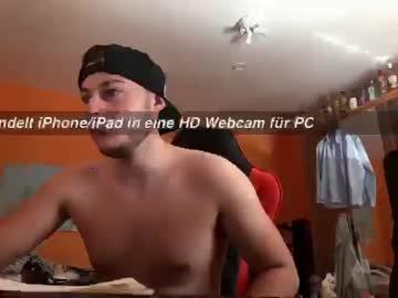 zac242421 chaturbate