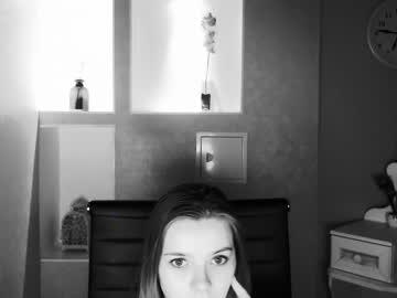 zara_greats chaturbate